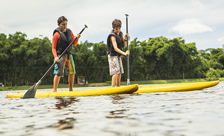 STAND UP PADDLEBOARDING